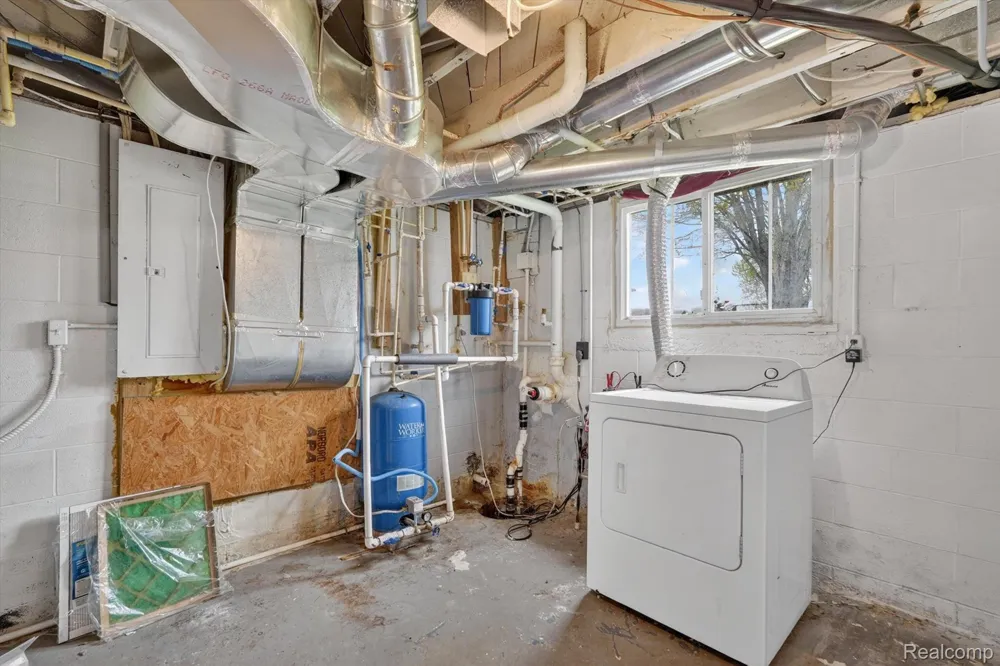 5457 E Frances Road Thetford Township, MI 48458