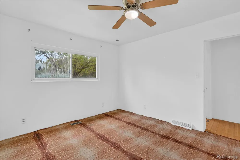 5457 E Frances Road Thetford Township, MI 48458