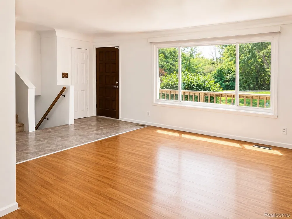 5457 E Frances Road Thetford Township, MI 48458