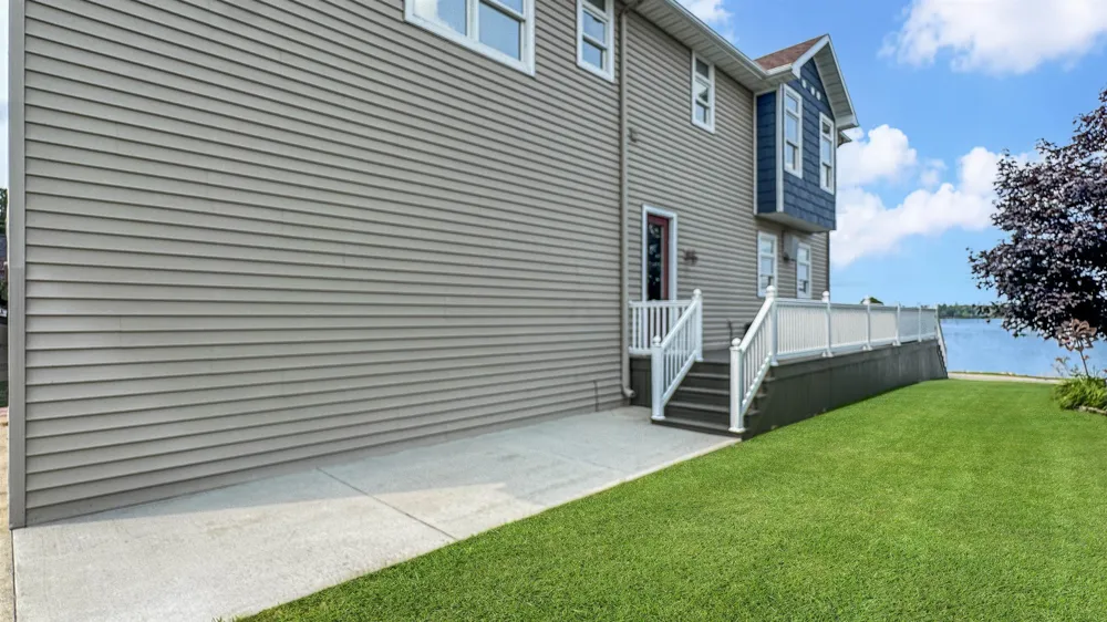 2121 Sunnyside Drive Cadillac City, MI 49601