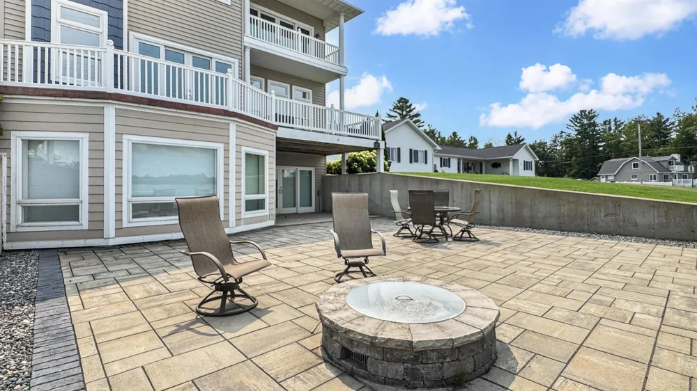 2121 Sunnyside Drive Cadillac City, MI 49601