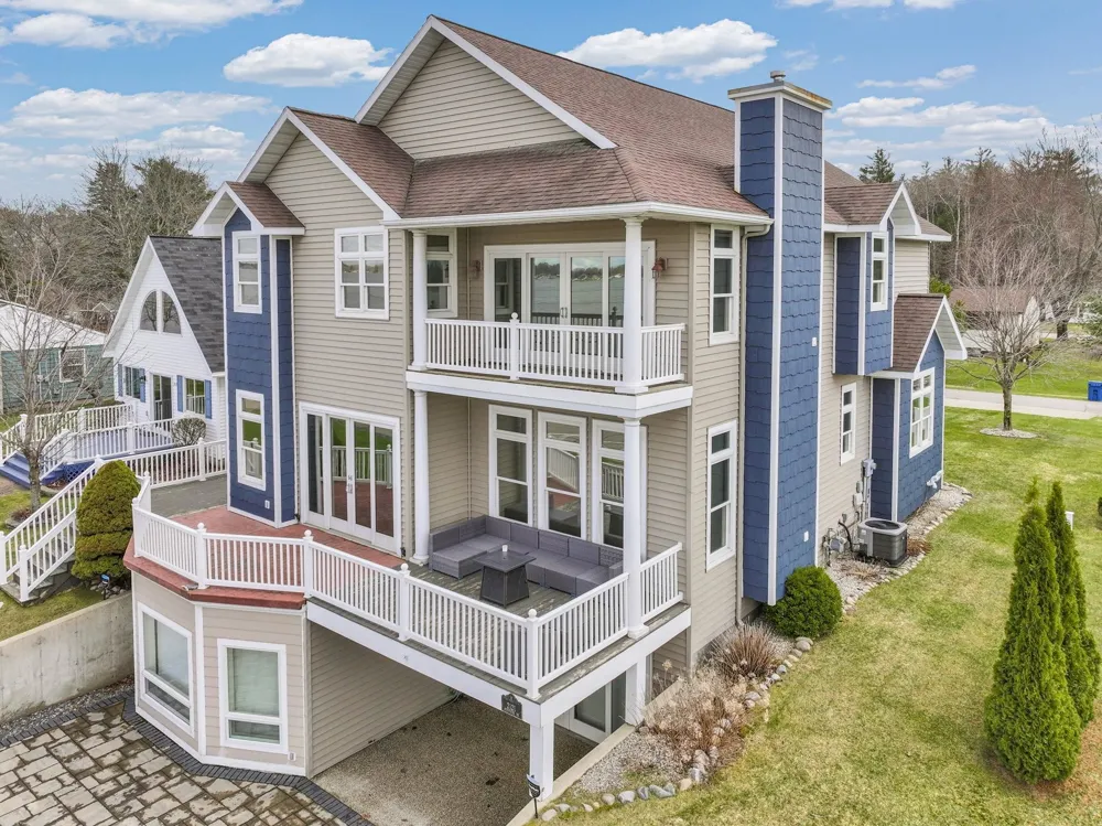 2121 Sunnyside Drive Cadillac City, MI 49601