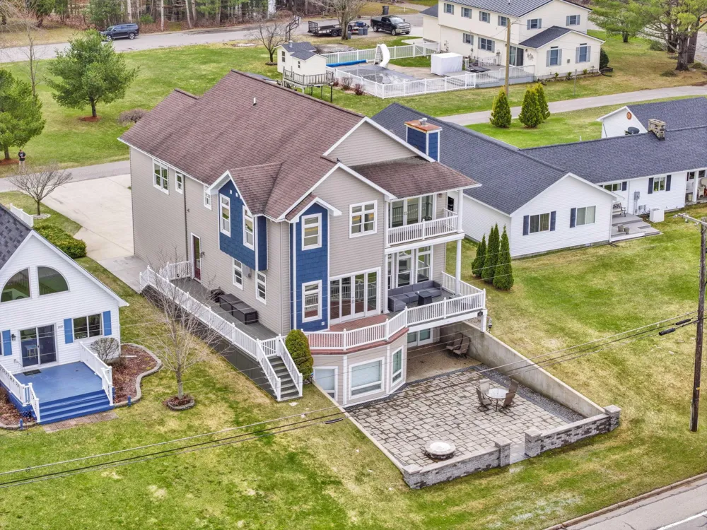 2121 Sunnyside Drive Cadillac City, MI 49601