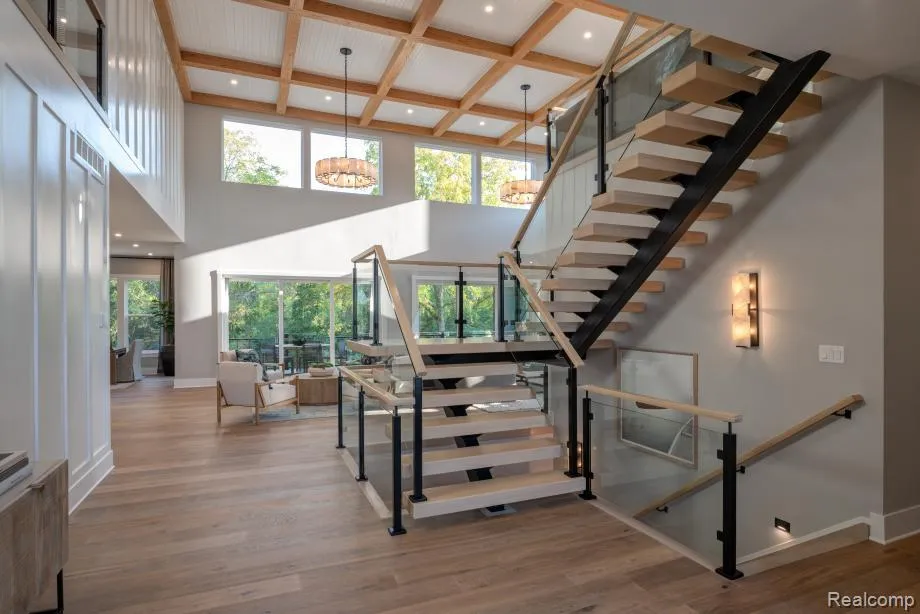 138 Maple Leaf Lane Ann Arbor Charter Township, MI 48105