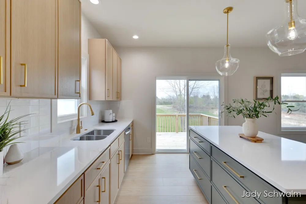754 Noble Drive Belding City, MI 48809