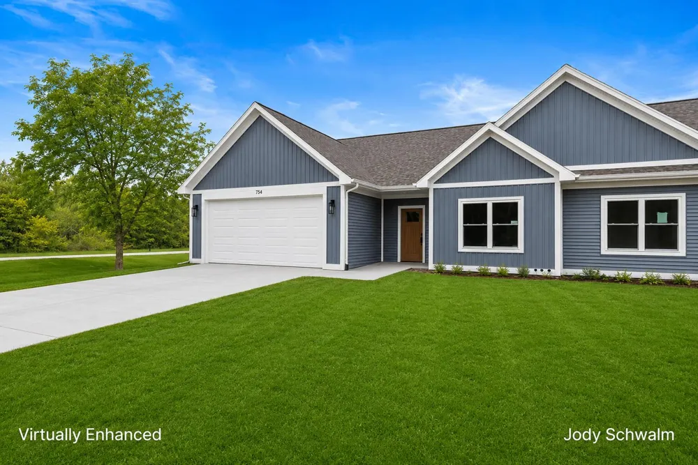 754 Noble Drive Belding City, MI 48809