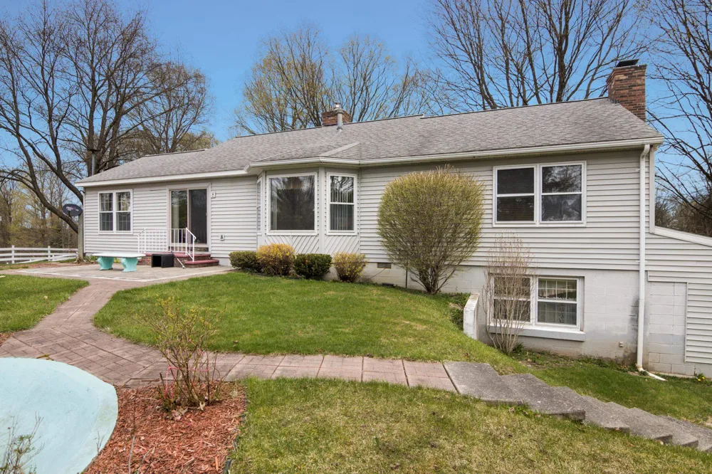 8124 Crisp Road Whitewater Township, MI 49690