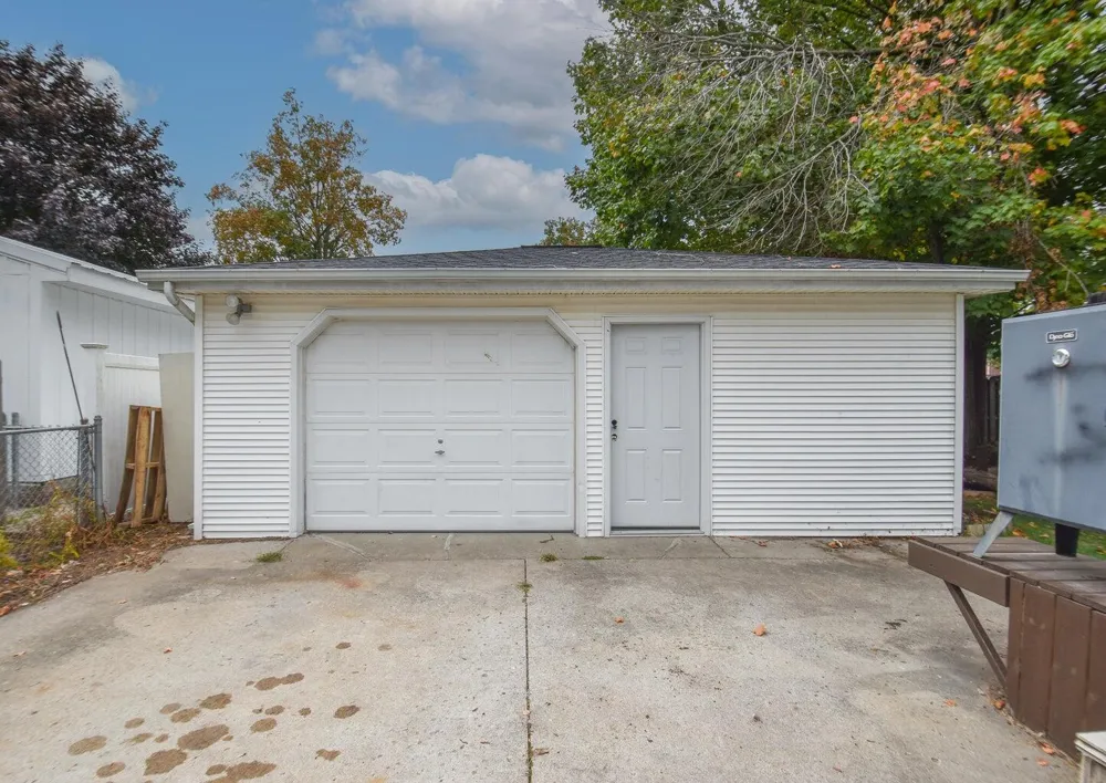 199 Grand Street Coldwater City, MI 49036