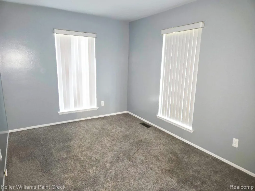 38565 Golfview Drive W Clinton Charter Township, MI 48038