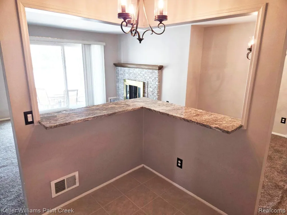38565 Golfview Drive W Clinton Charter Township, MI 48038