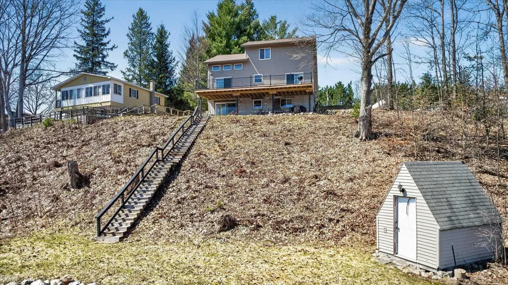 6258 SW Ginafred Shores Drive Springfield Township, MI 49633