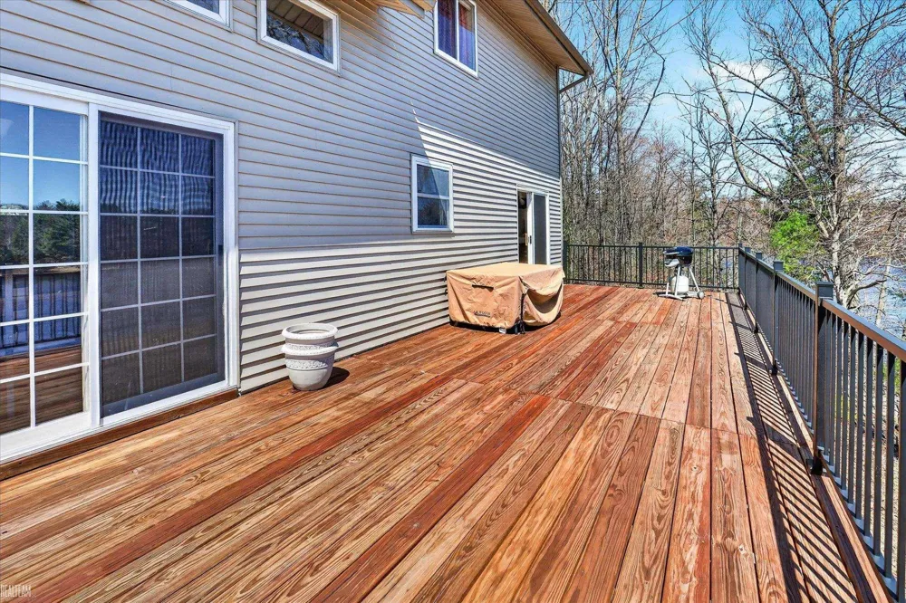 6258 SW Ginafred Shores Drive Springfield Township, MI 49633
