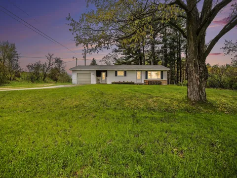 24 E Polk Road