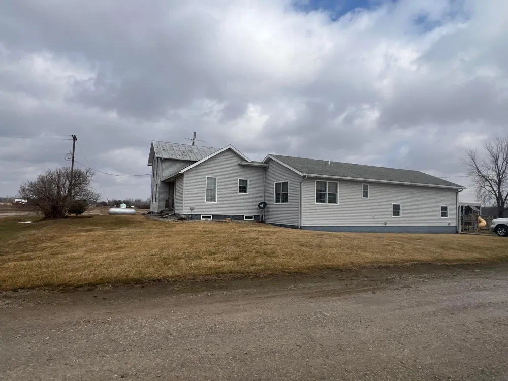 13091 S Bird Lake Road Amboy Township, MI 49232
