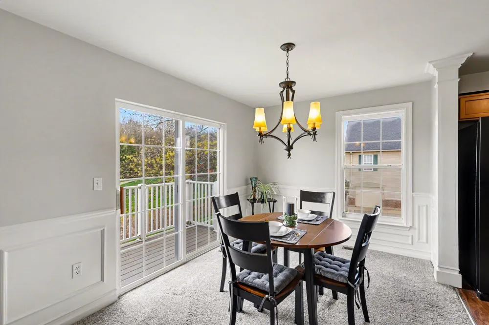 4324 Hampton Ridge Boulevard Genoa Township, MI 48843