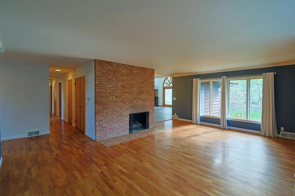 4502 Concord Street Midland City, MI 48642