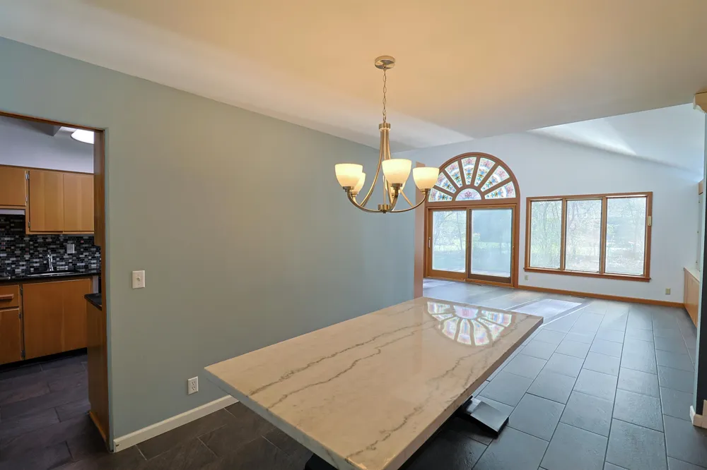 4502 Concord Street Midland City, MI 48642
