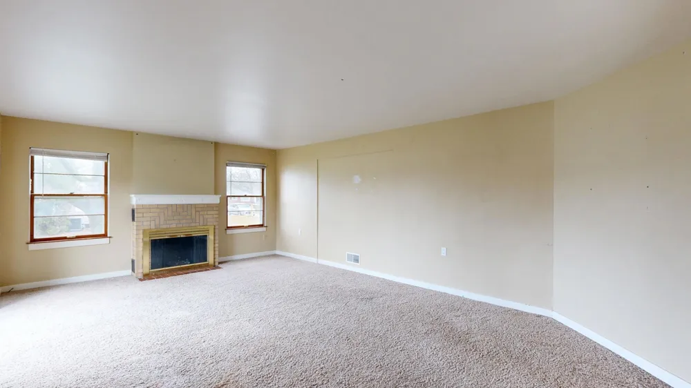 1207 North Drive Mt Pleasant City, MI 48858