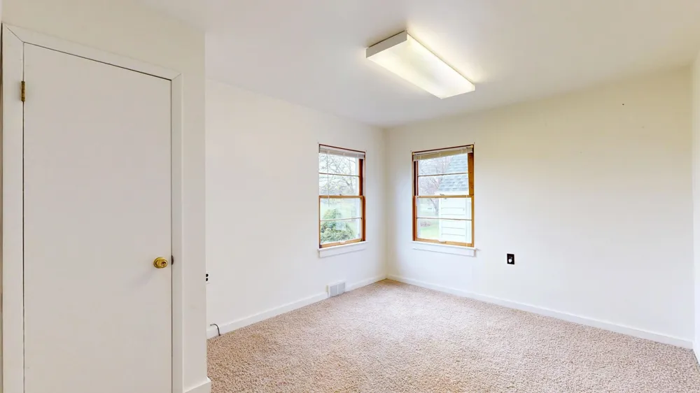 1207 North Drive Mt Pleasant City, MI 48858