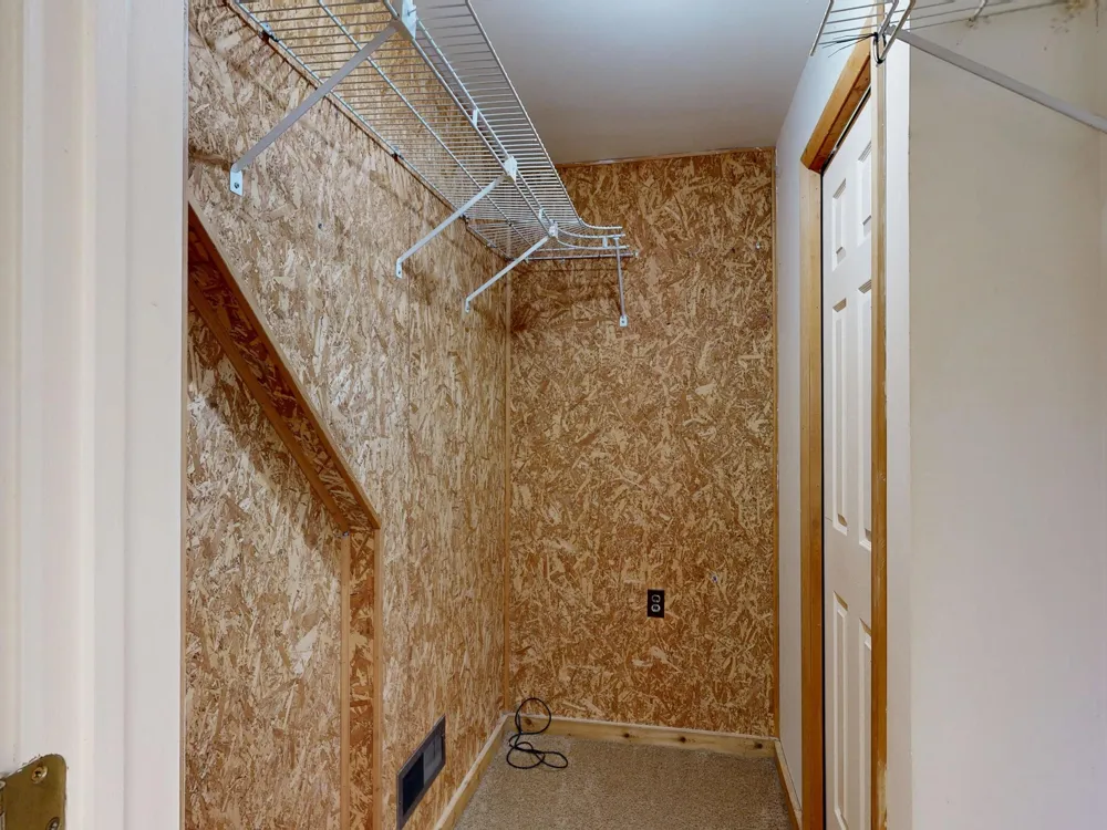 1207 North Drive Mt Pleasant City, MI 48858