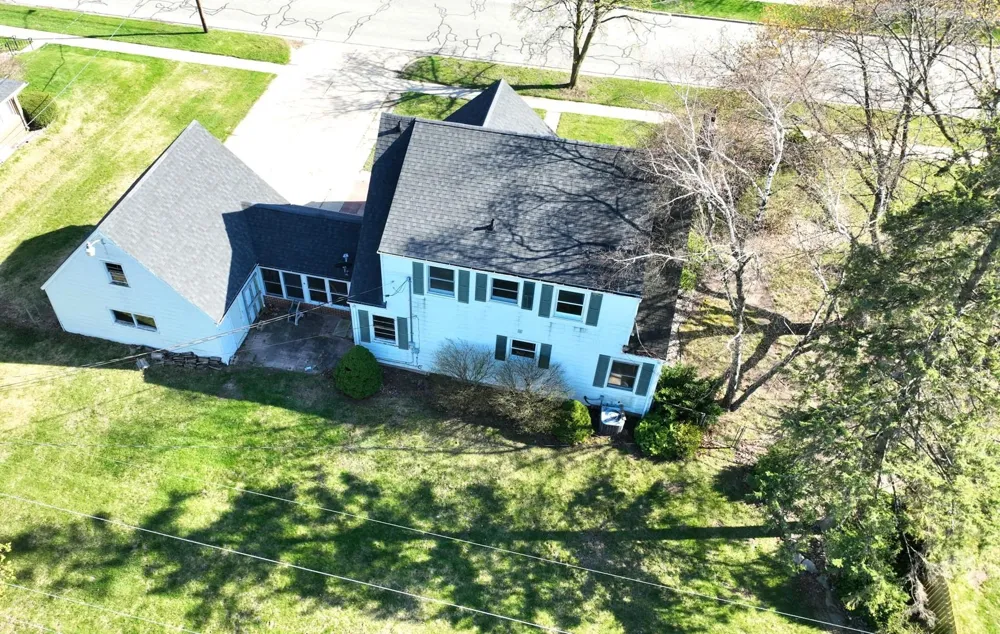 1207 North Drive Mt Pleasant City, MI 48858