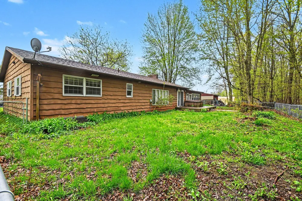 5564 Newton Avenue Coloma Charter Township, MI 49038