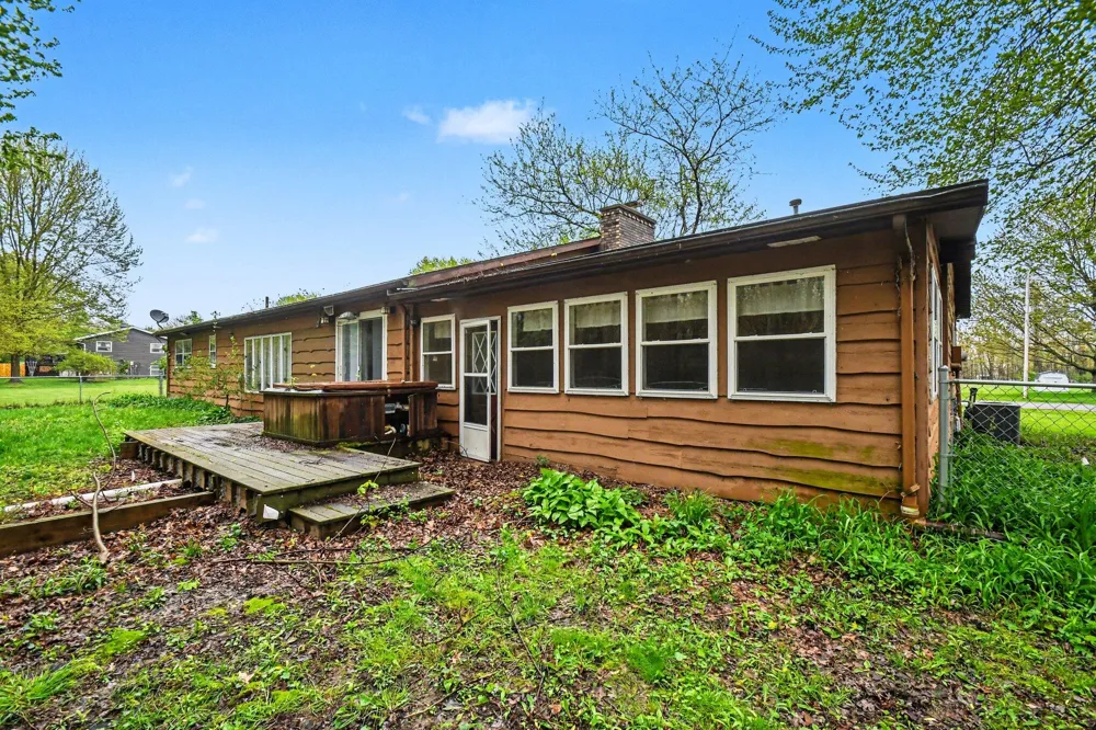 5564 Newton Avenue Coloma Charter Township, MI 49038