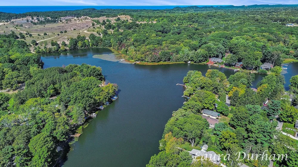6480 Island Lake Road Laketown Township, MI 49423