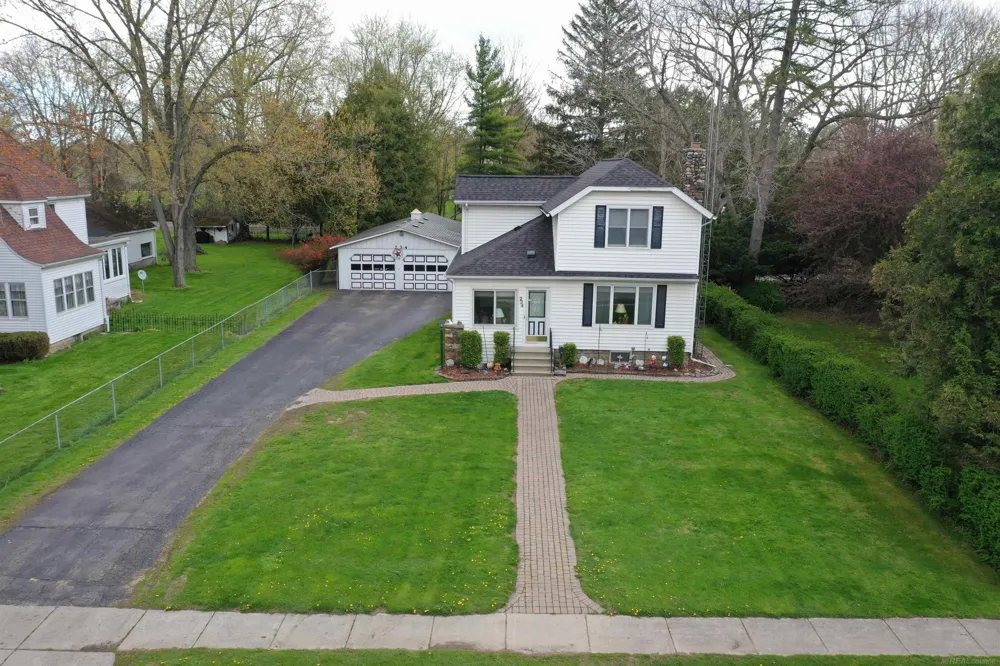 234 Howard Avenue Croswell City, MI 48022