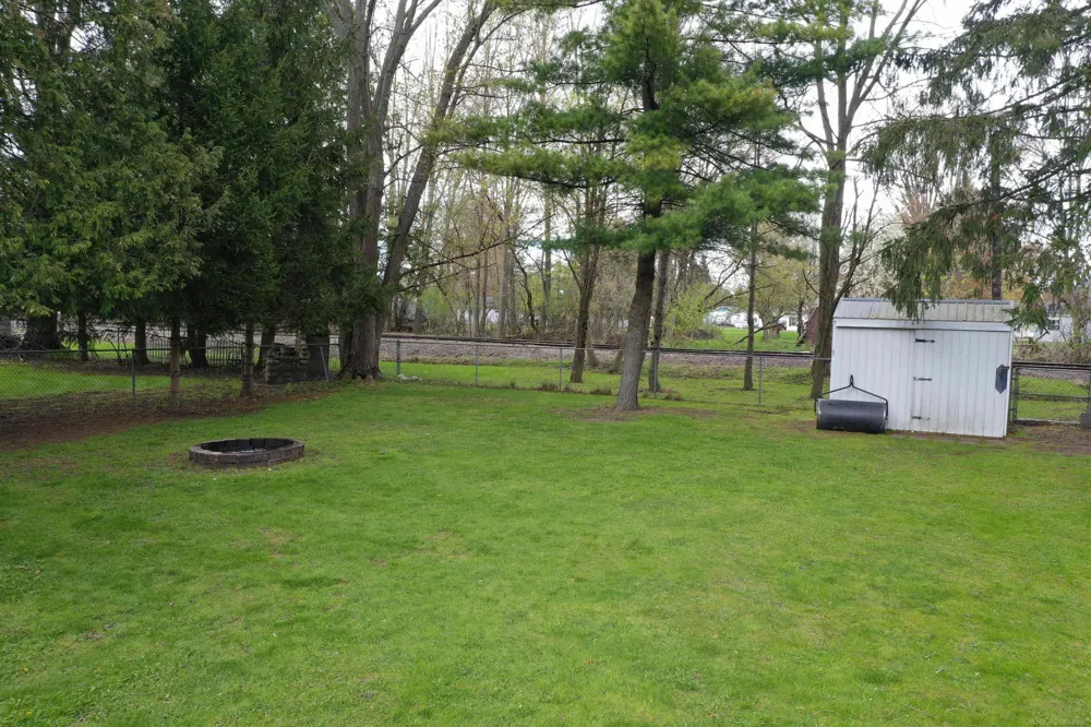 234 Howard Avenue Croswell City, MI 48022