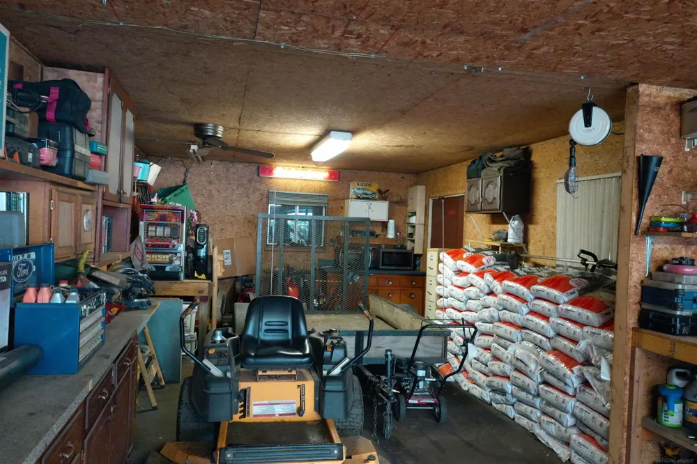234 Howard Avenue Croswell City, MI 48022