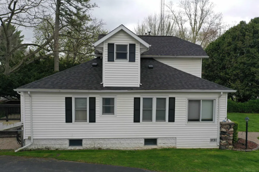 234 Howard Avenue Croswell City, MI 48022