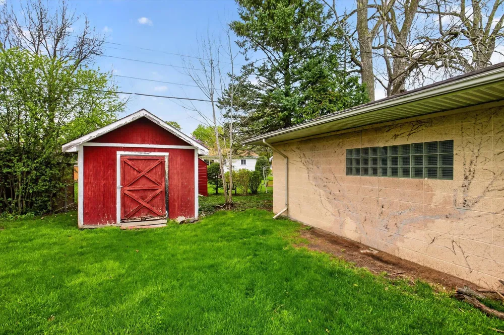 636 Rustic Drive Carrollton Township, MI 48604