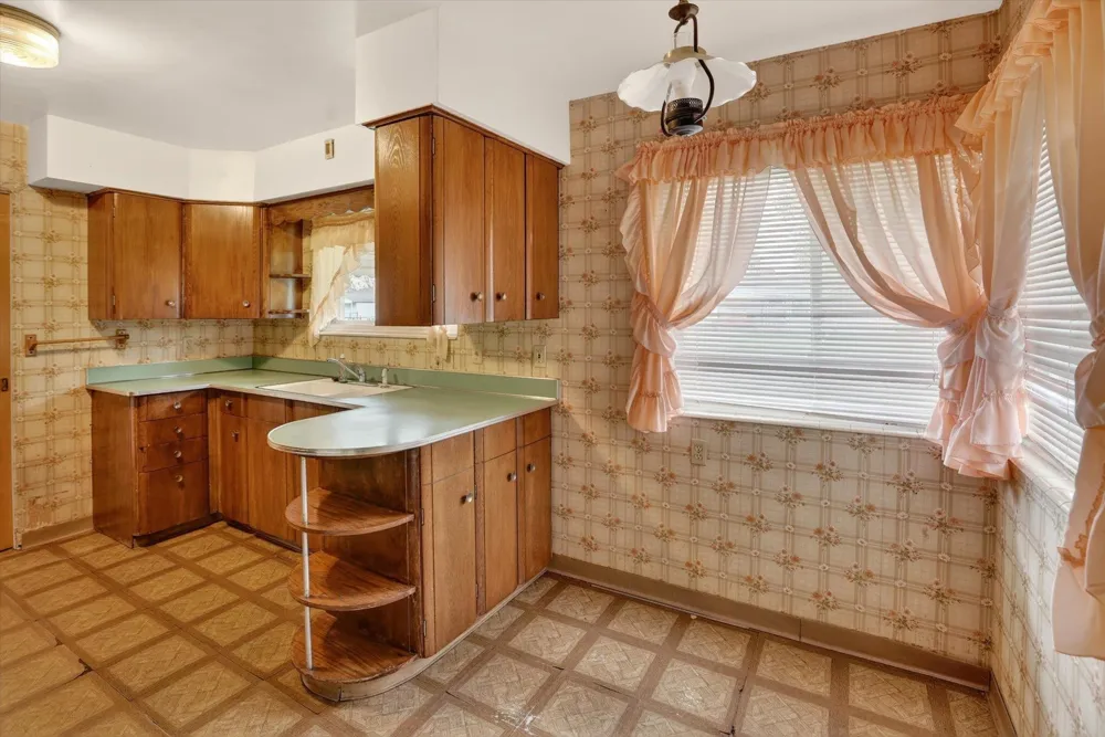636 Rustic Drive Carrollton Township, MI 48604