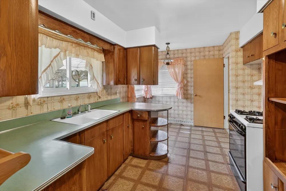 636 Rustic Drive Carrollton Township, MI 48604