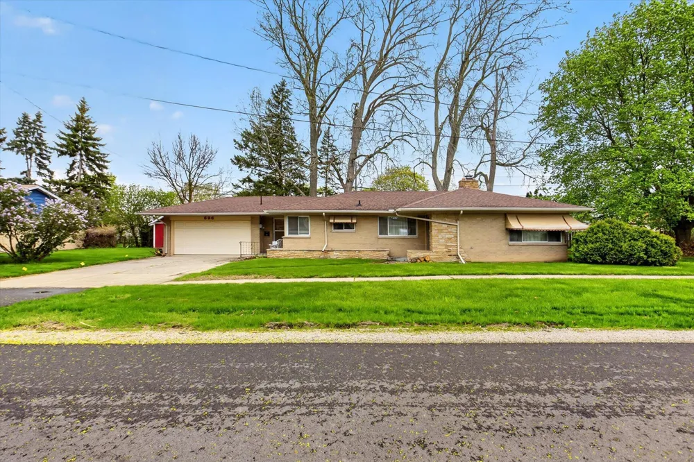 636 Rustic Drive Carrollton Township, MI 48604