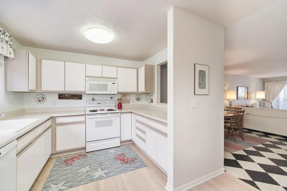315 5th Avenue #17 Manistee City, MI 49660