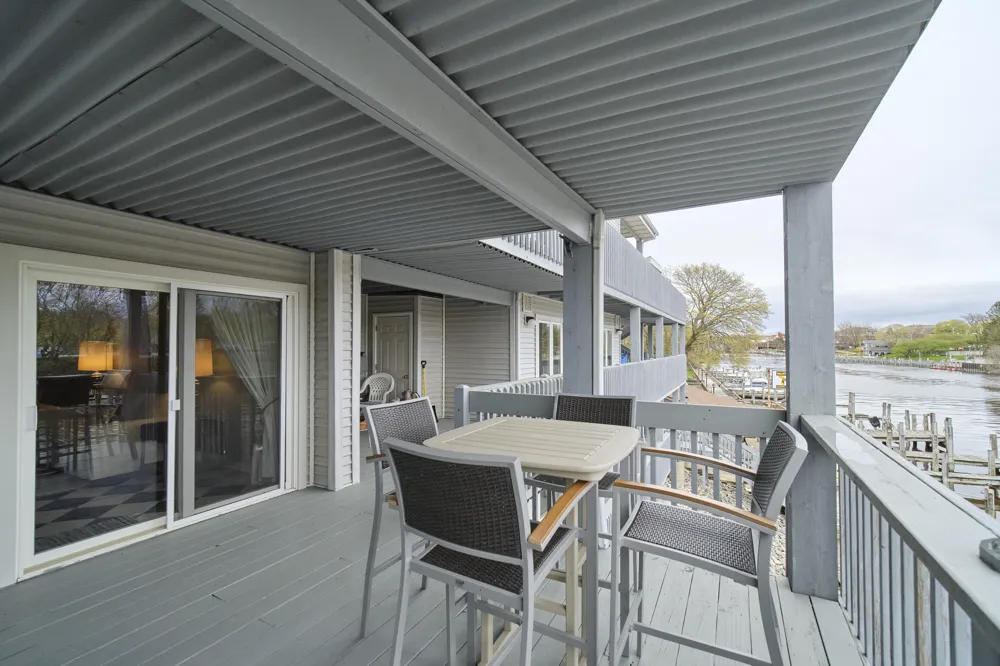 315 5th Avenue #17 Manistee City, MI 49660