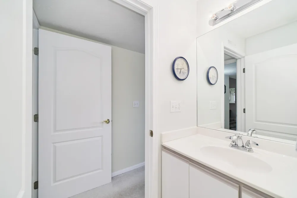315 5th Avenue #17 Manistee City, MI 49660