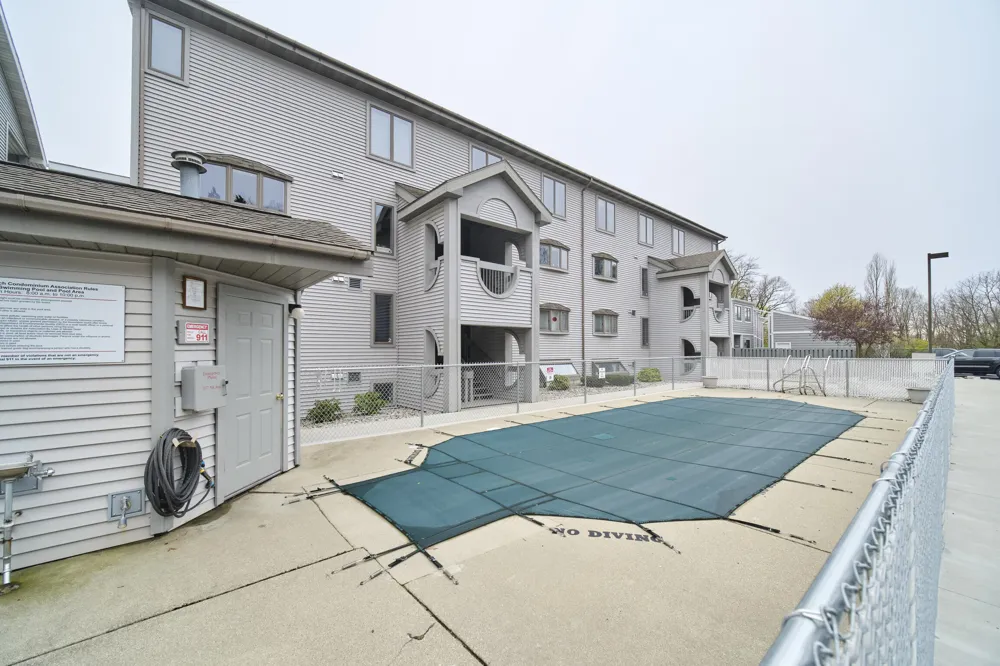 315 5th Avenue #17 Manistee City, MI 49660