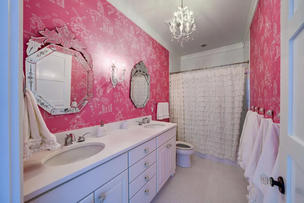12935 Northport Point Road Leelanau Township, MI 49670