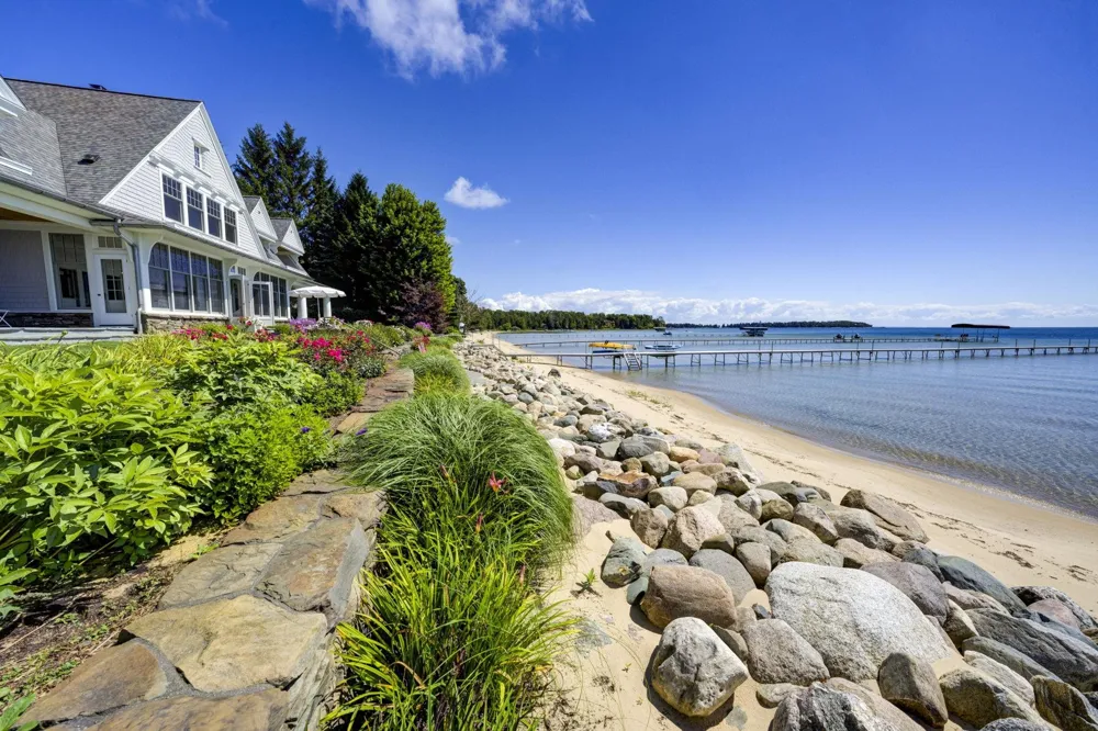 12935 Northport Point Road Leelanau Township, MI 49670