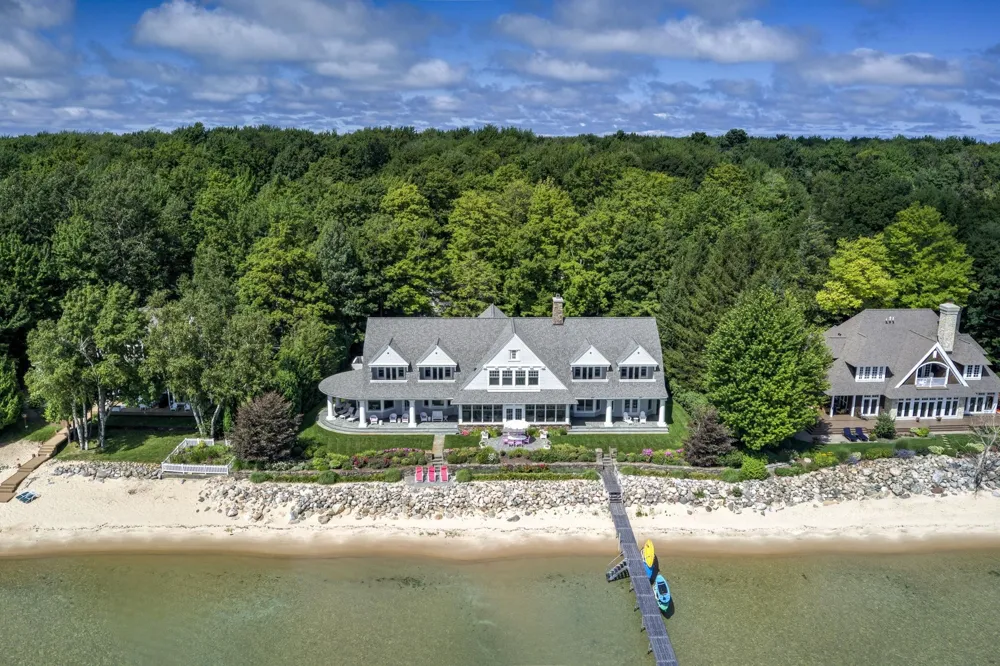 12935 Northport Point Road Leelanau Township, MI 49670