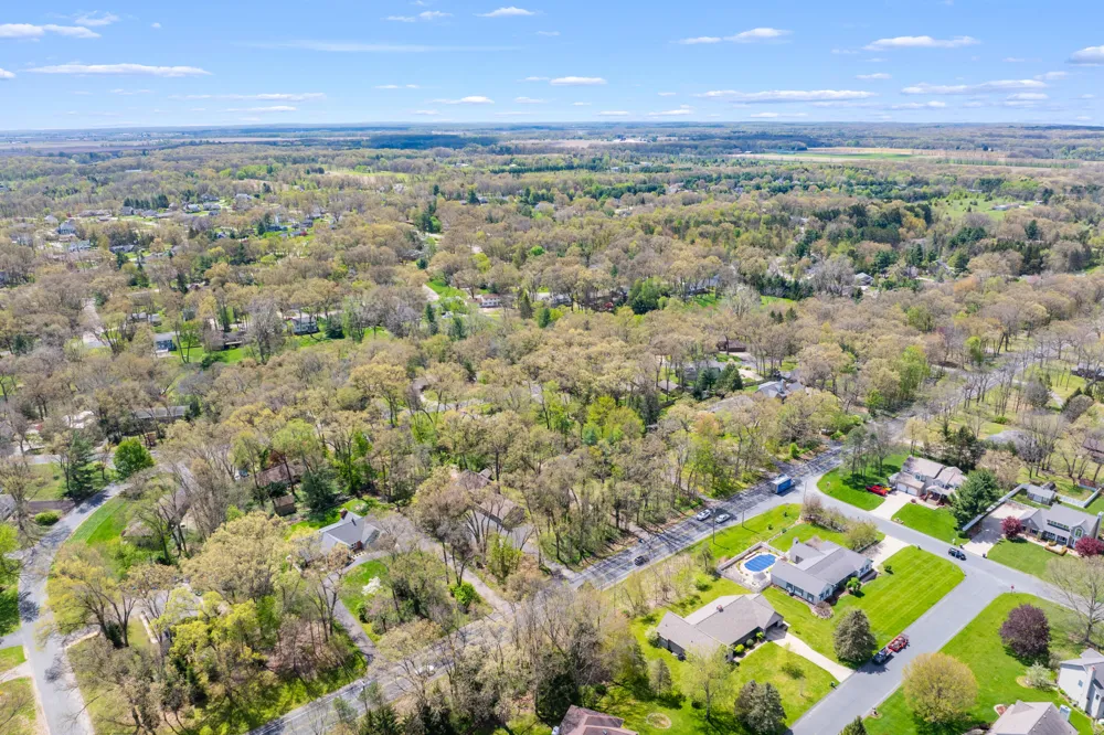 5283 W Q AVENUE Texas Charter Township, MI 49009