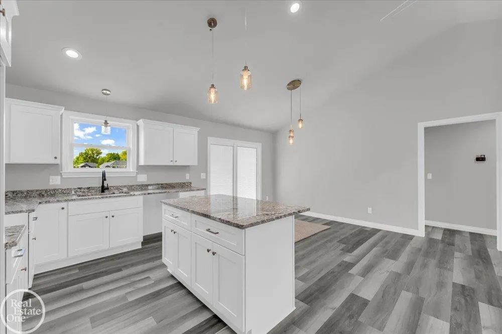 3 Riley Road St Clair City, MI 48079
