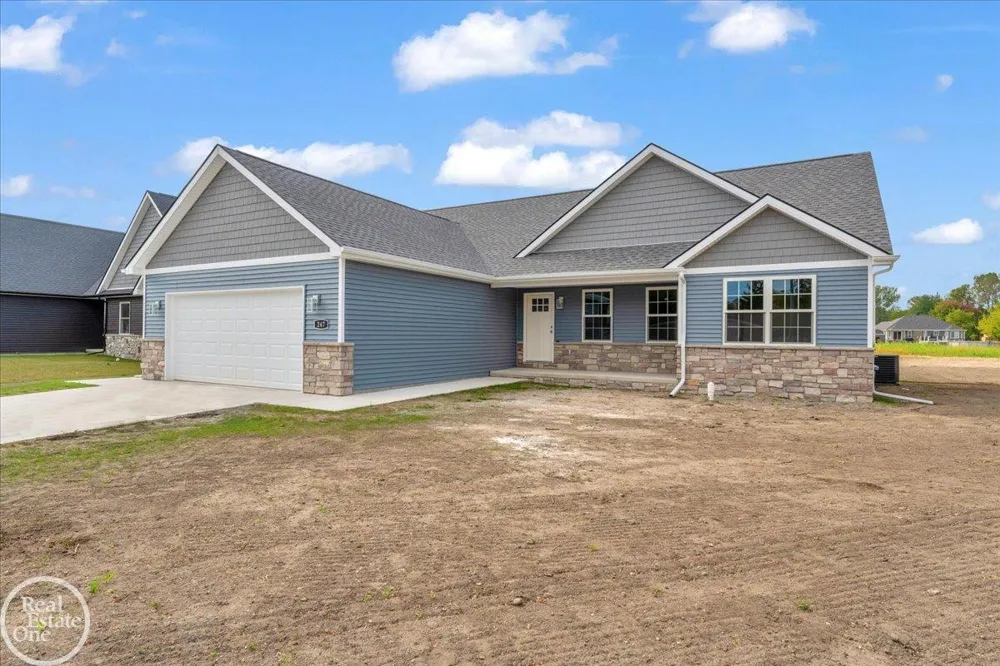 3 Riley Road St Clair City, MI 48079