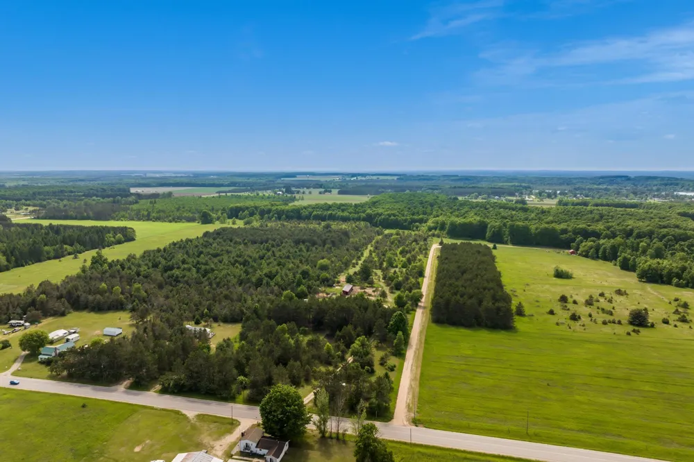 493 NE County Road 571 Excelsior Township, MI 49646