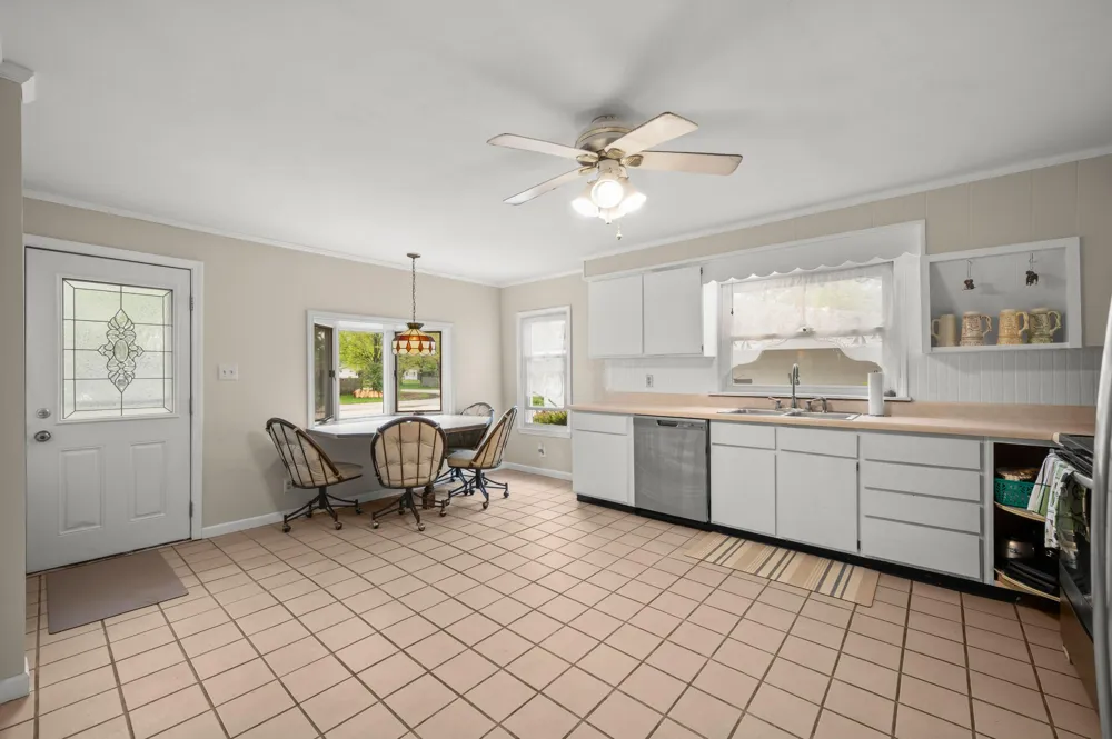 5232 Washington Avenue Lincoln Charter Township, MI 49085
