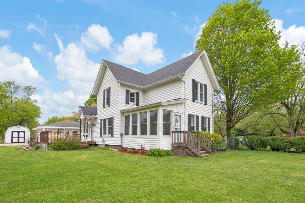 5232 Washington Avenue Lincoln Charter Township, MI 49085