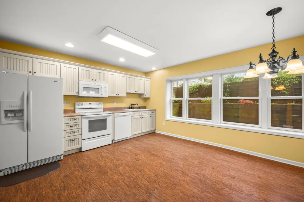5232 Washington Avenue Lincoln Charter Township, MI 49085